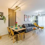 West Sky - Classic Gold&silver - Perłowa Przystań Apartament