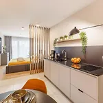 West Sky - Classic Gold&silver - Perłowa Przystań * Kołobrzeg