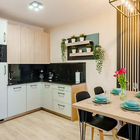 West Sky - Classic Gold&silver - Perłowa Przystań Apartament