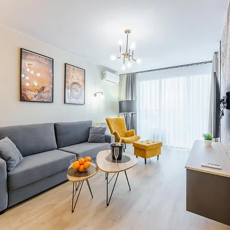 Apartament West Sky - Classic Gold&silver - Perłowa Przystań *